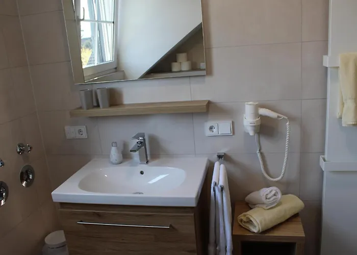 Ferienweingut Hansjosten