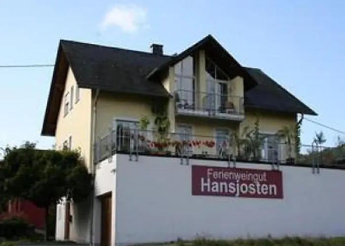 Ferienweingut Hansjosten Longuich